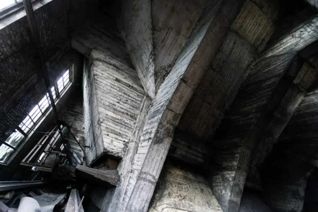 One of Skvortsov’s areas of interest in industrial photography, both applied and artistic. From Skvortsov’s profile / vk.com